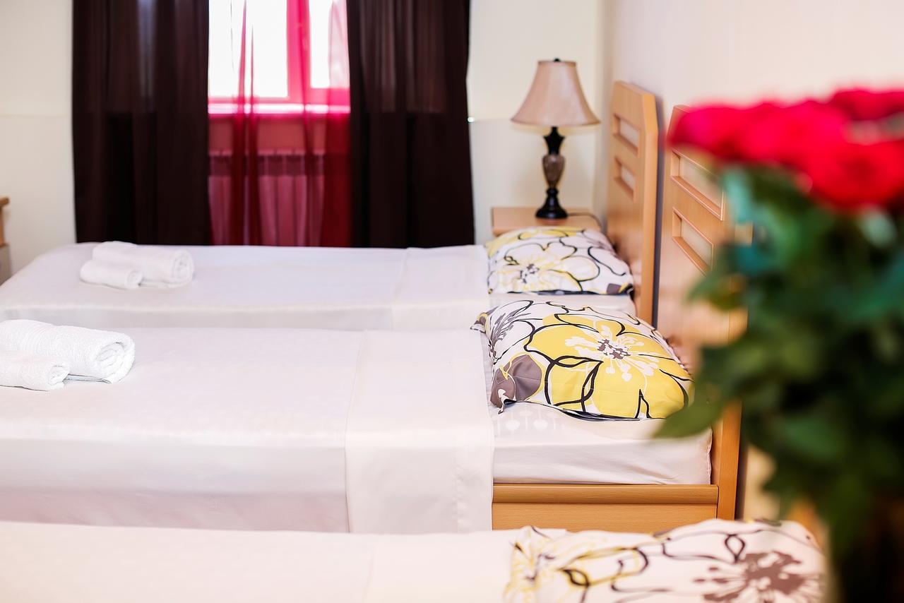 Amrots Hotel Vaykʼ エクステリア 写真